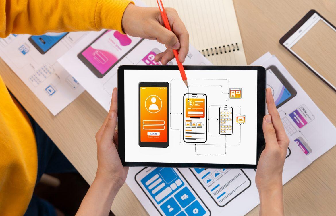 Building Robust Mobile Apps: A Deep Dive into APIs and Integrations